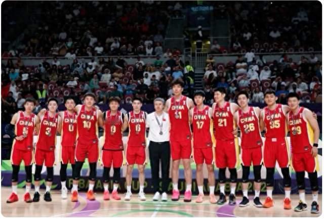 中国男篮世预赛时间地点确定