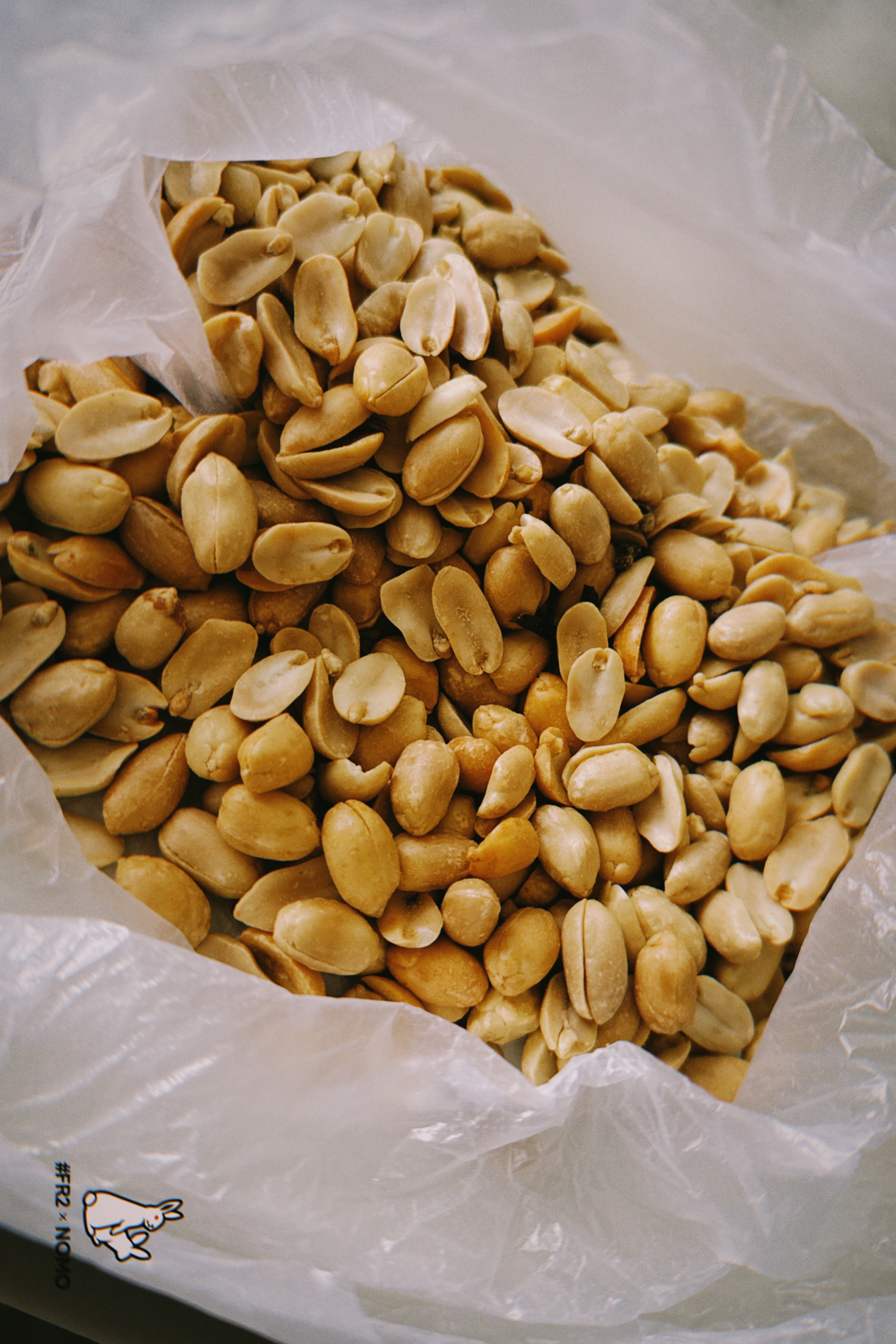 麻辣和藤椒味儿！🤩练咬肌必备食品！🥜腮帮子变大的话，就怪这花生仁儿！