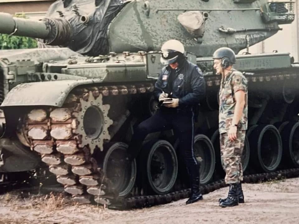 给坦克兵开个罚单#武器装备##外军影像# ​​​