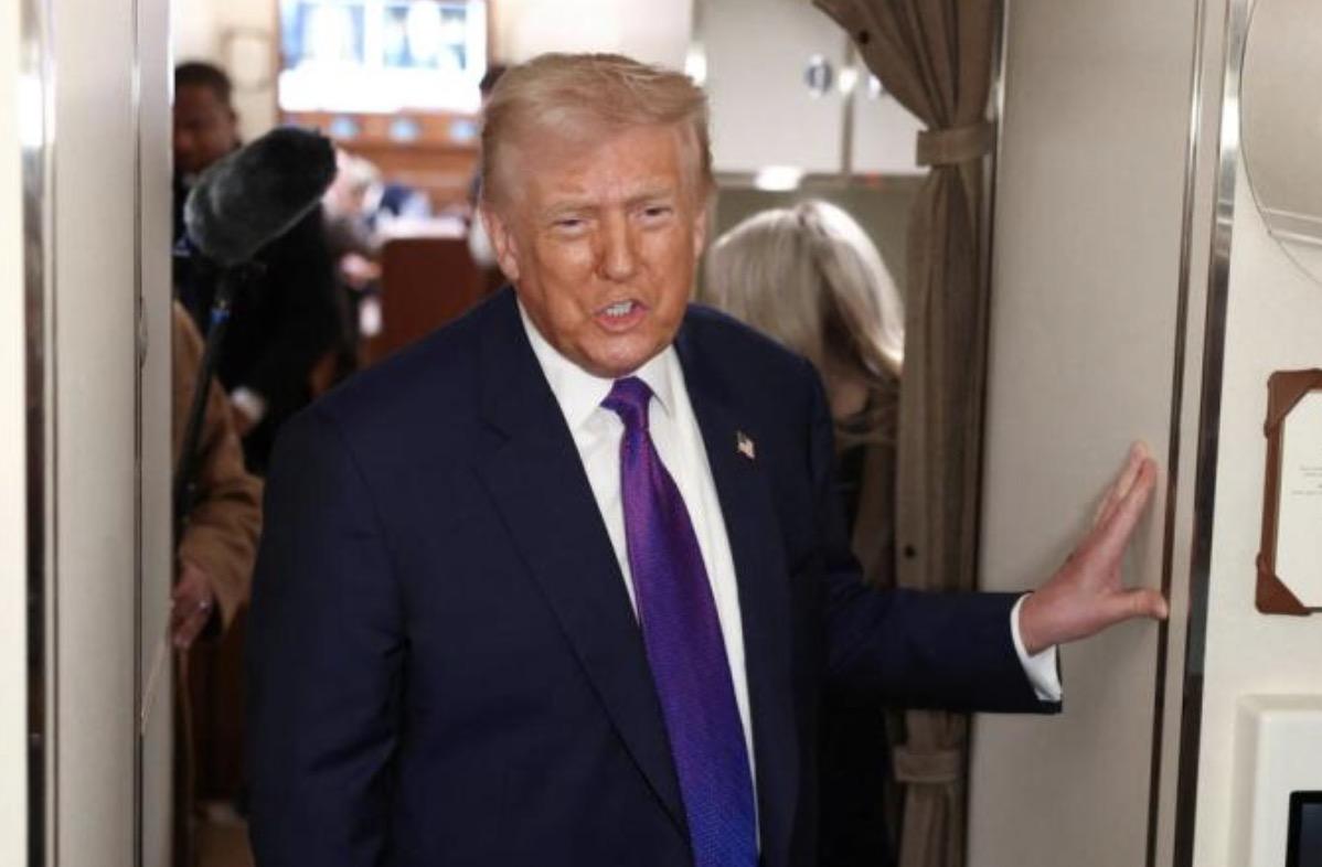 特朗普2月19日给伊朗下达“最后通牒”：最多10至15天内必须就核计划达成协议，