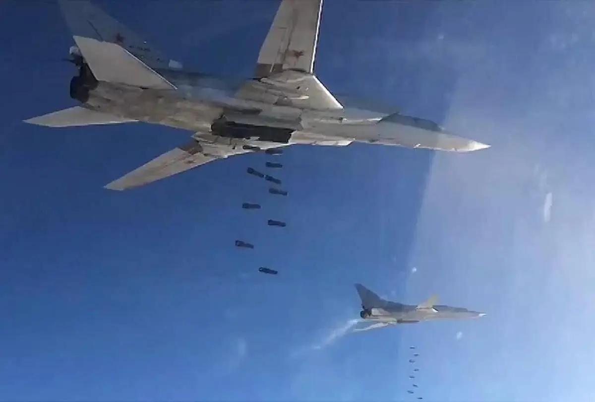 俄军玩精了——老炸弹炸崩水坝，乌军补给被封死！
       俄军居然用一枚冷战