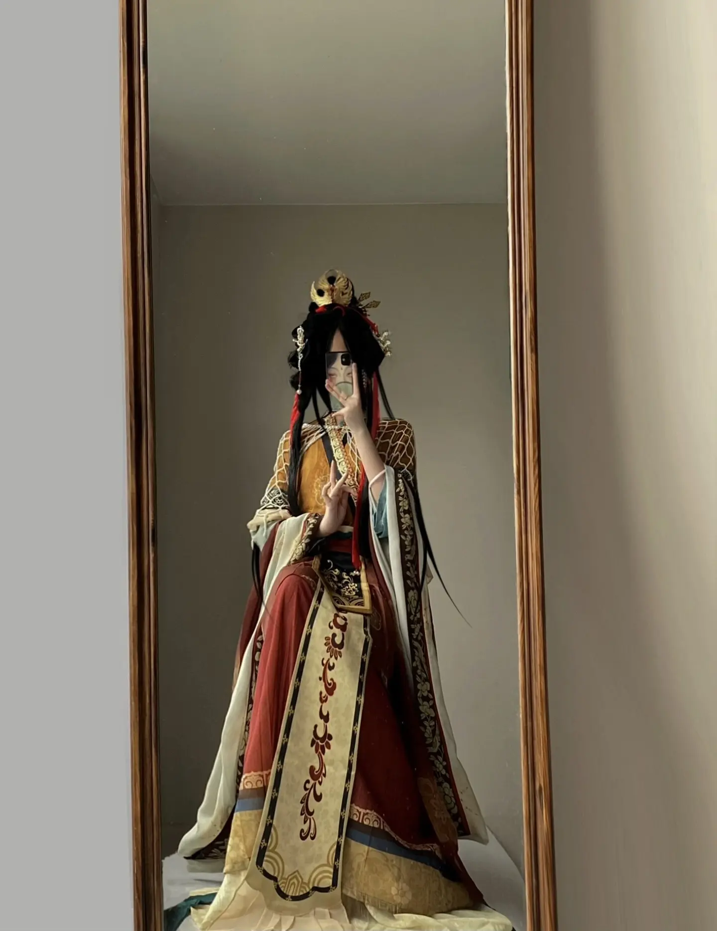 “长生本是孤身道何来仙人多欢笑”