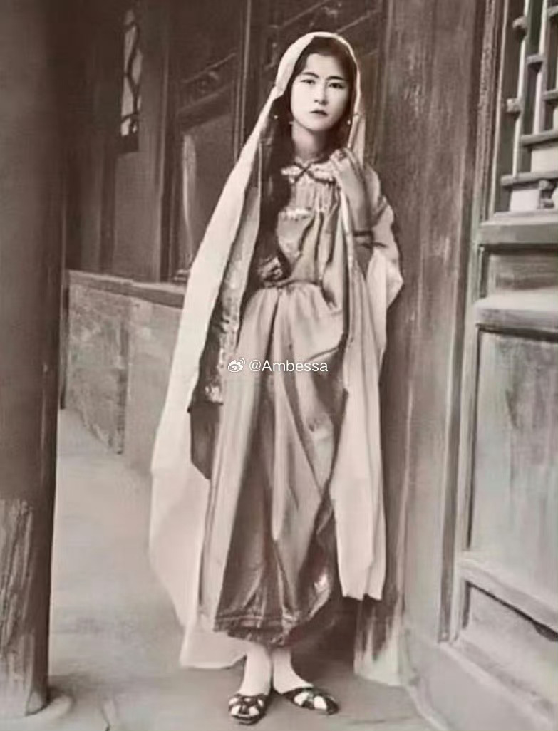 美貌与智慧并存：1924年，20岁的林徽因（北京）。 