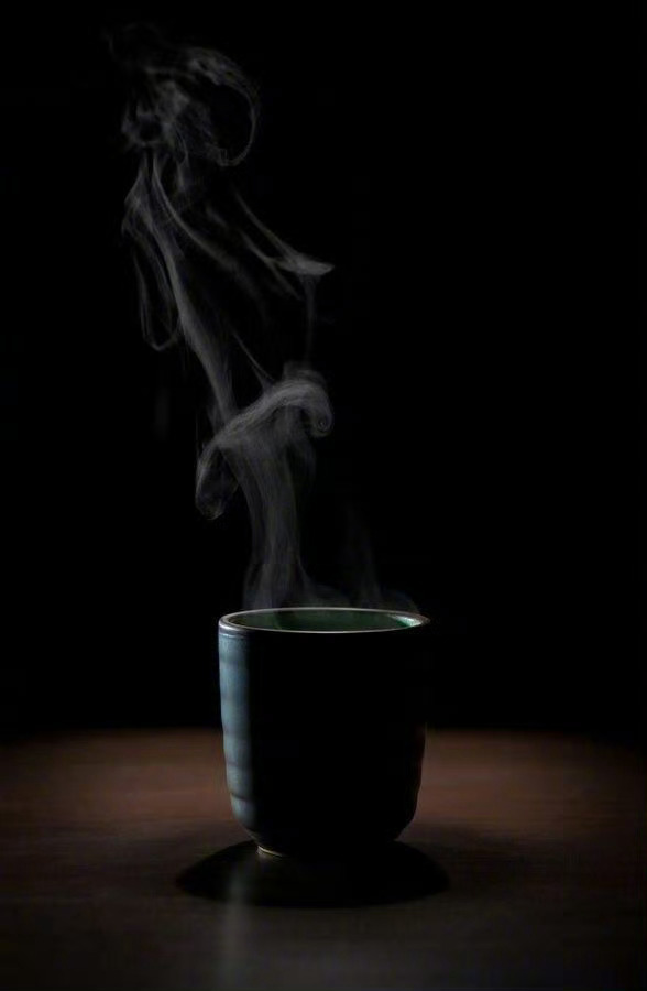 你在雨中等待一个永远不会到来的答案雨就是答案塞缪尔·贝克特 《等待戈多》 