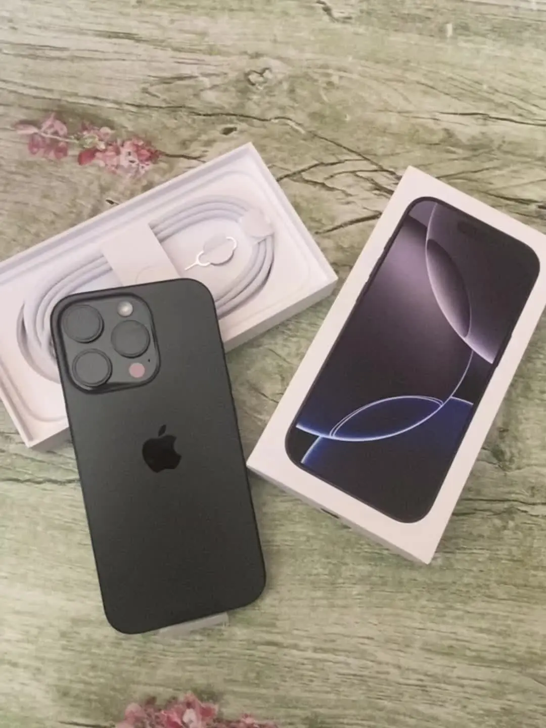 承蒙陈先生厚爱❤️ 让我成为尊贵的。16pro机主 「行动永远比画饼浪...