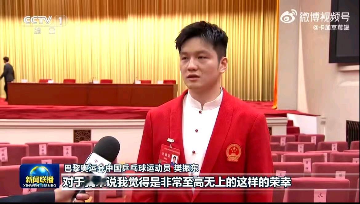 东哥基本快走遍CCTV所有台了！不行了我真不知道看演唱会还上过央视4台[泪奔] 