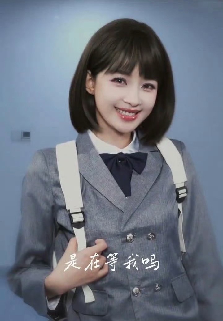 孙怡cos黎璃孙怡cos黎璃一整个梦回《十五年等待候鸟》！这个短发校服造型太经典