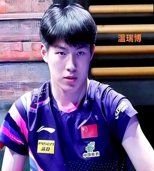 第十五届全国运动会丨青年组男单半决赛：温瑞博4-0横扫黄友皓晋级决赛。

这场比