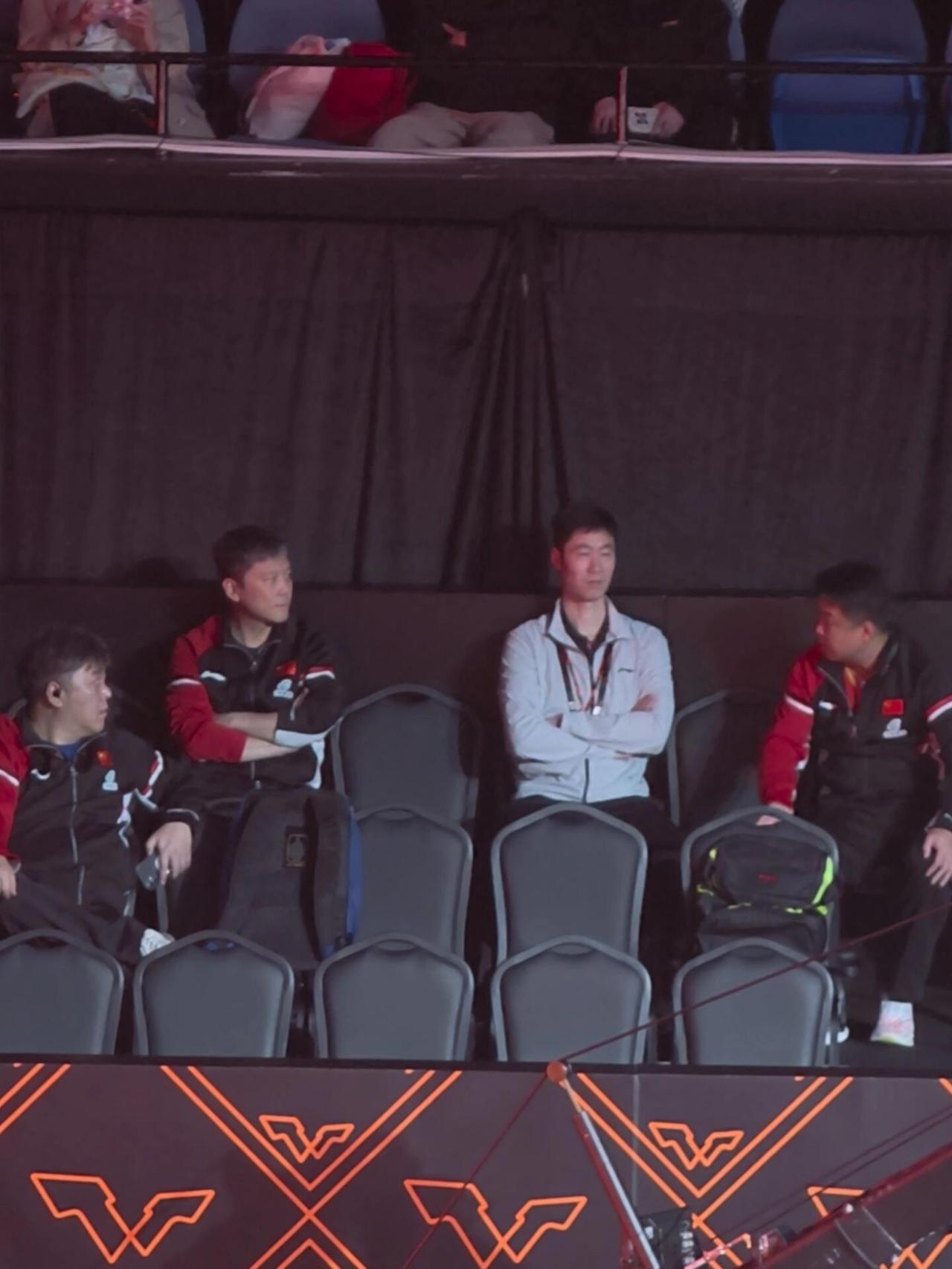 王励勤、王皓都来看了，这是期待和盼望，大胖也是国乒的主力！
竞技状态下，大胖已经