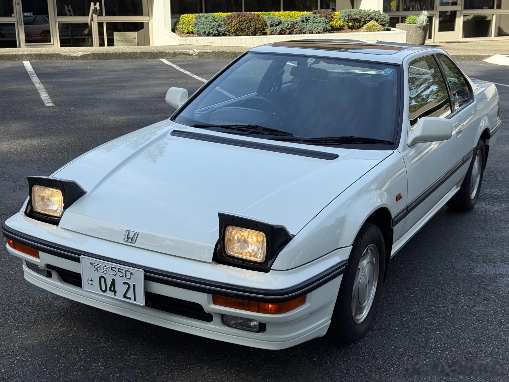 Honda Prelude 1987 右舵。。。正常安全带位置。。。