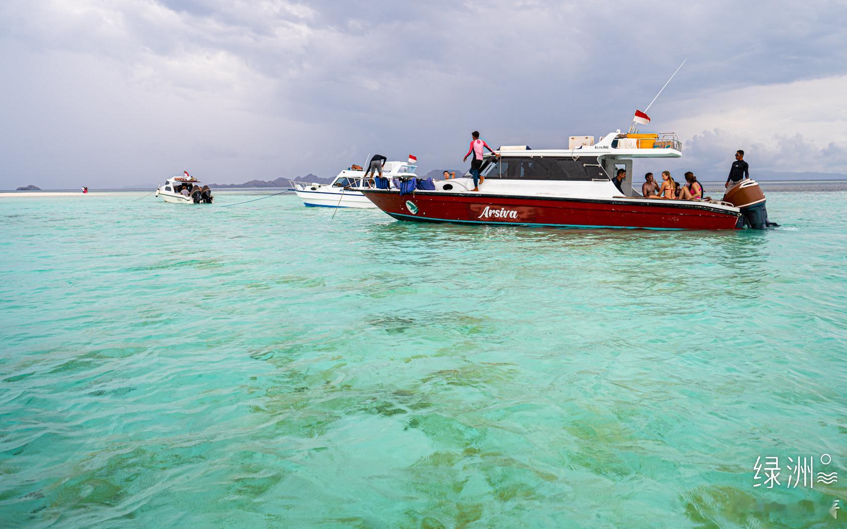 玻璃海 印尼｜科莫多#用照片来讲故事#  