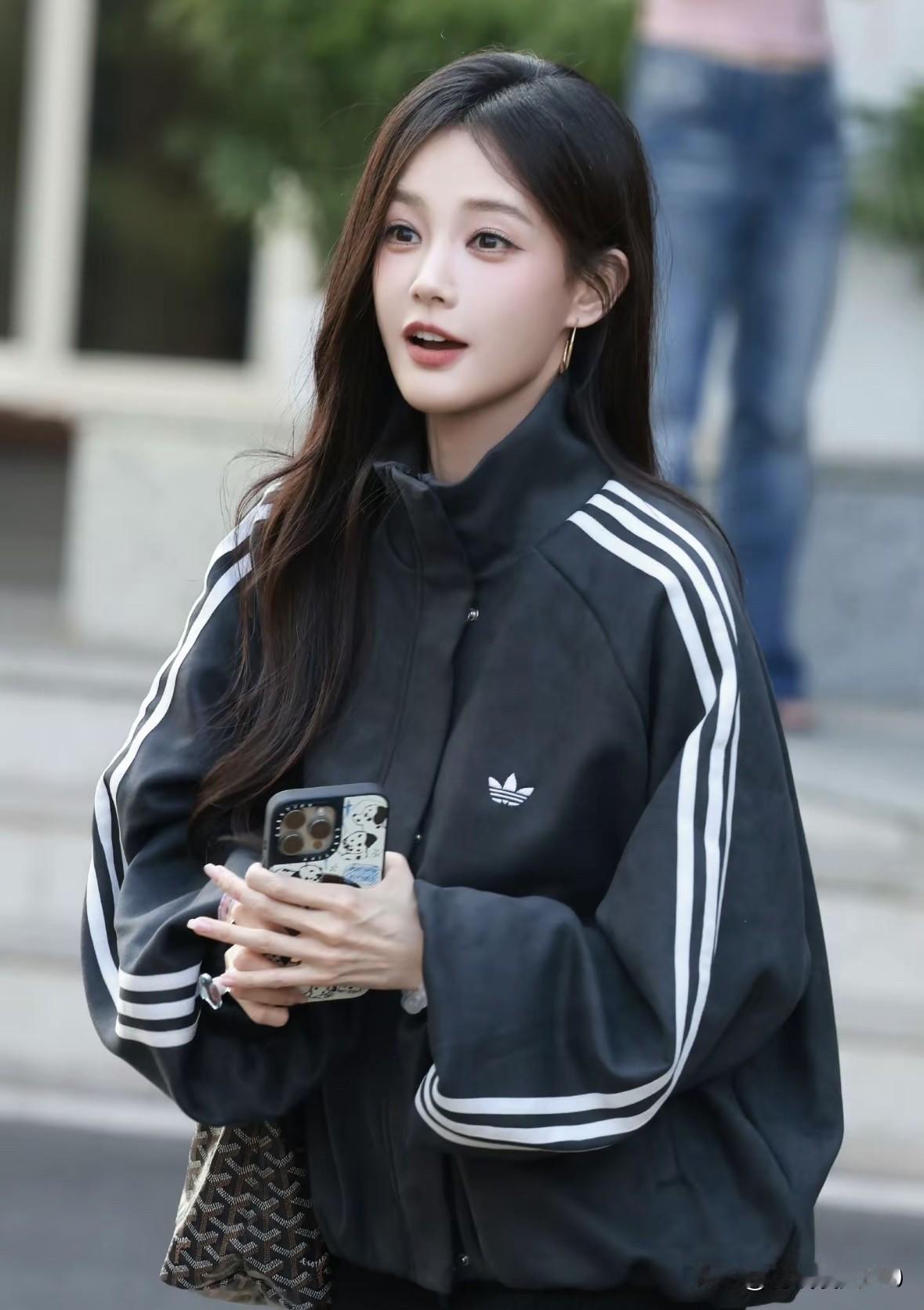 李一桐