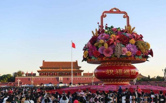 2026年国庆假期从10月1日至7日连休7天，若在9月28日至30日请三天年假，