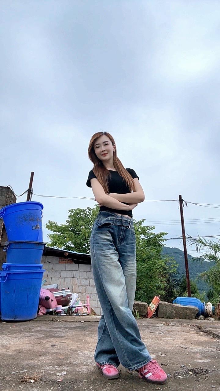 提什么别提当初，人心万变，哪有人会一直始终如一…