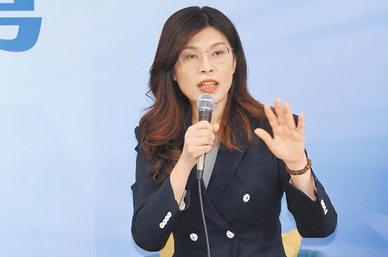 郑丽文提一国两区，150万"台独"倒戈，民进党支持率大跌阵脚已乱

麻烦看官老爷