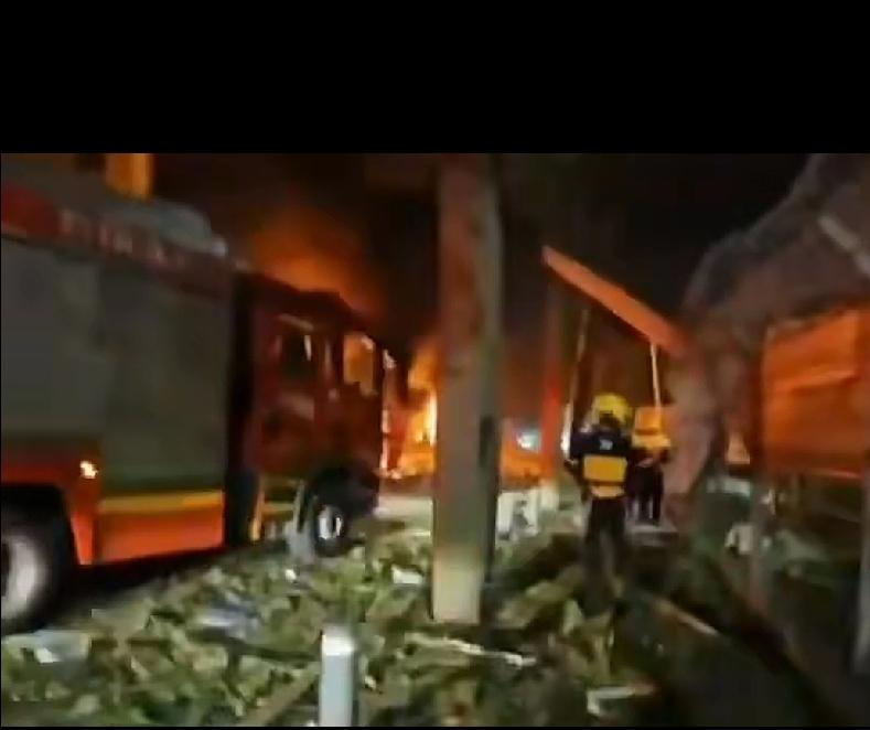 回看美国发动的多场战争，多数都跟争取选举选票有关，美国选举世界遭殃。美伊战争，伊