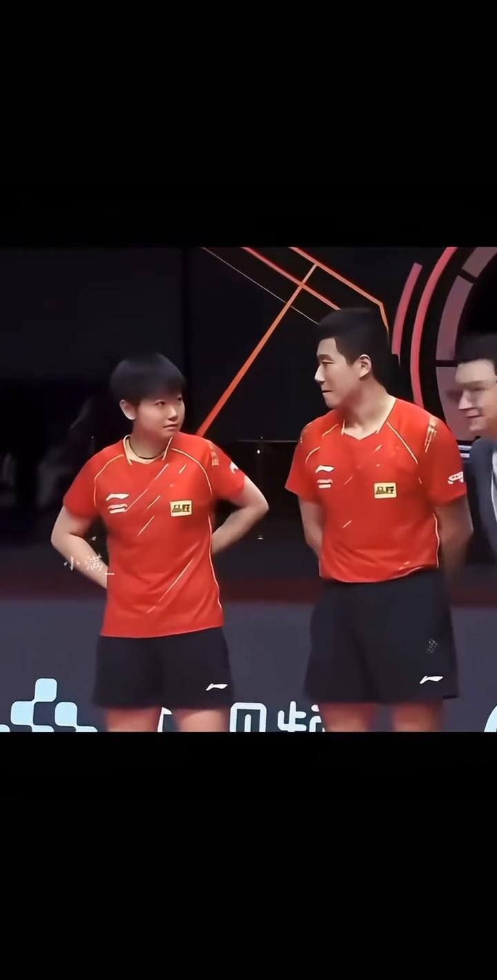哎呦我的妈，哈哈哈哈。
