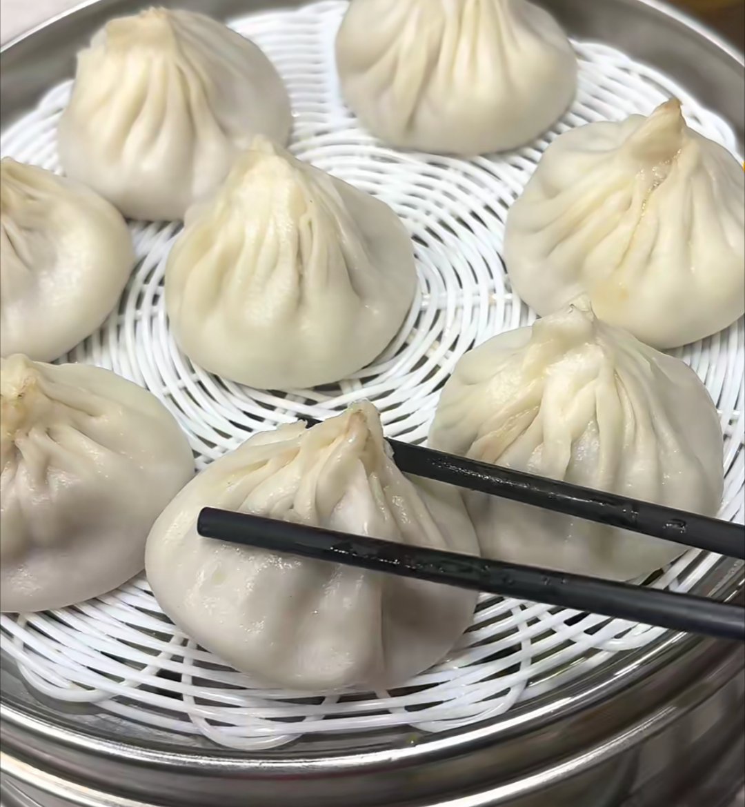 突然很想吃这个汤包了 
