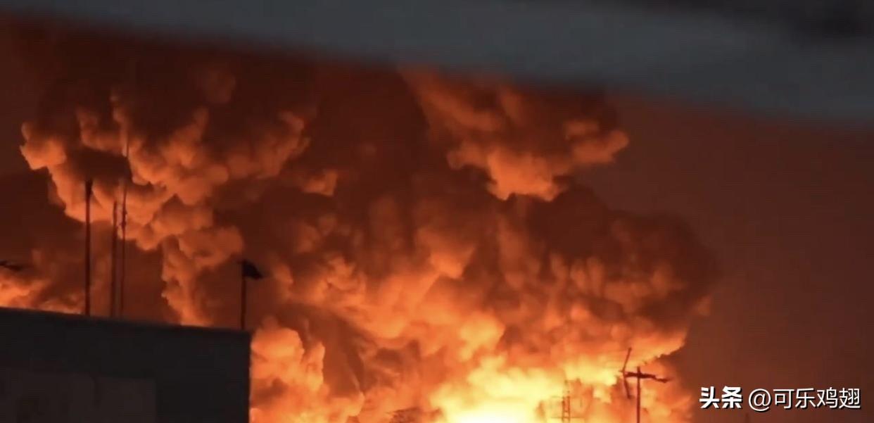 以军7500枚炸弹猛炸，不料战局逆转：美军遭重创，单日伤亡221人
以色列国防军