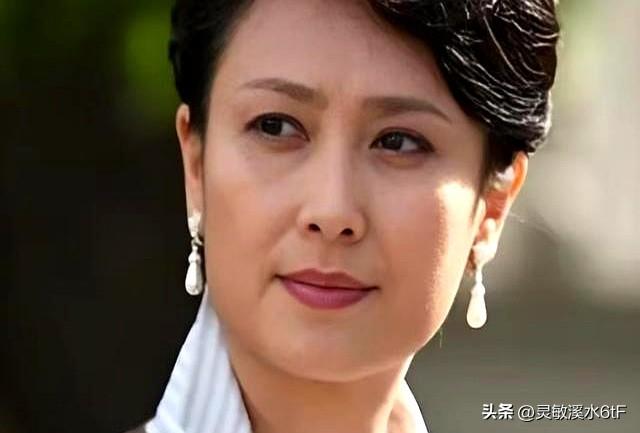 大家还记得这位老戏骨吗？90年代一部《情满珠江》轰动一时，让左翎成为无数人心中的