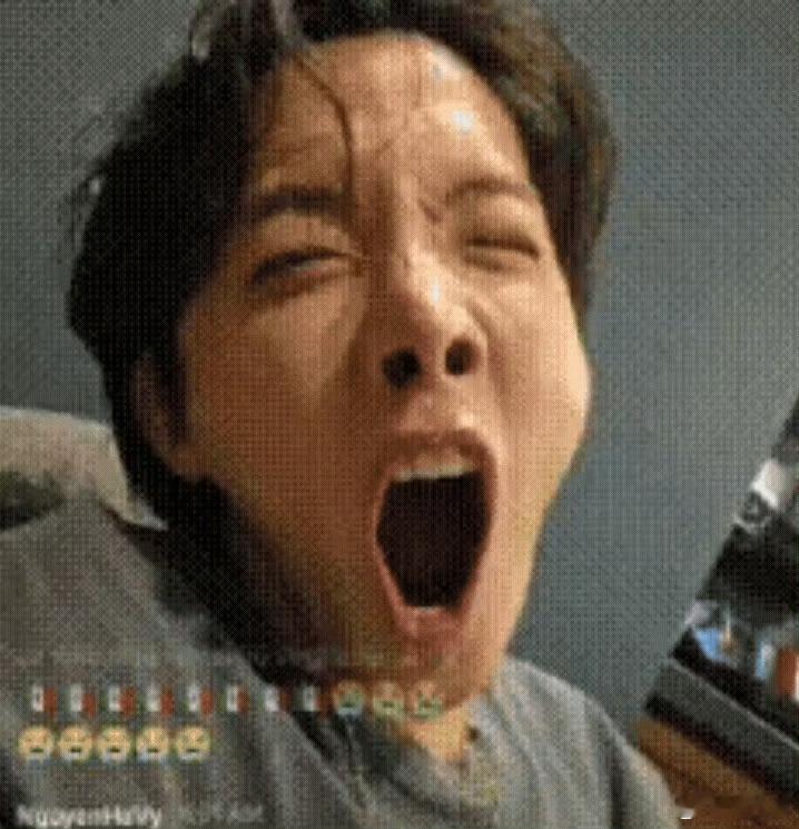 郑号锡粉丝啥意思？大过年的想送郑号锡上xi天吗？最近舞蹈投🎫又查无此骡了