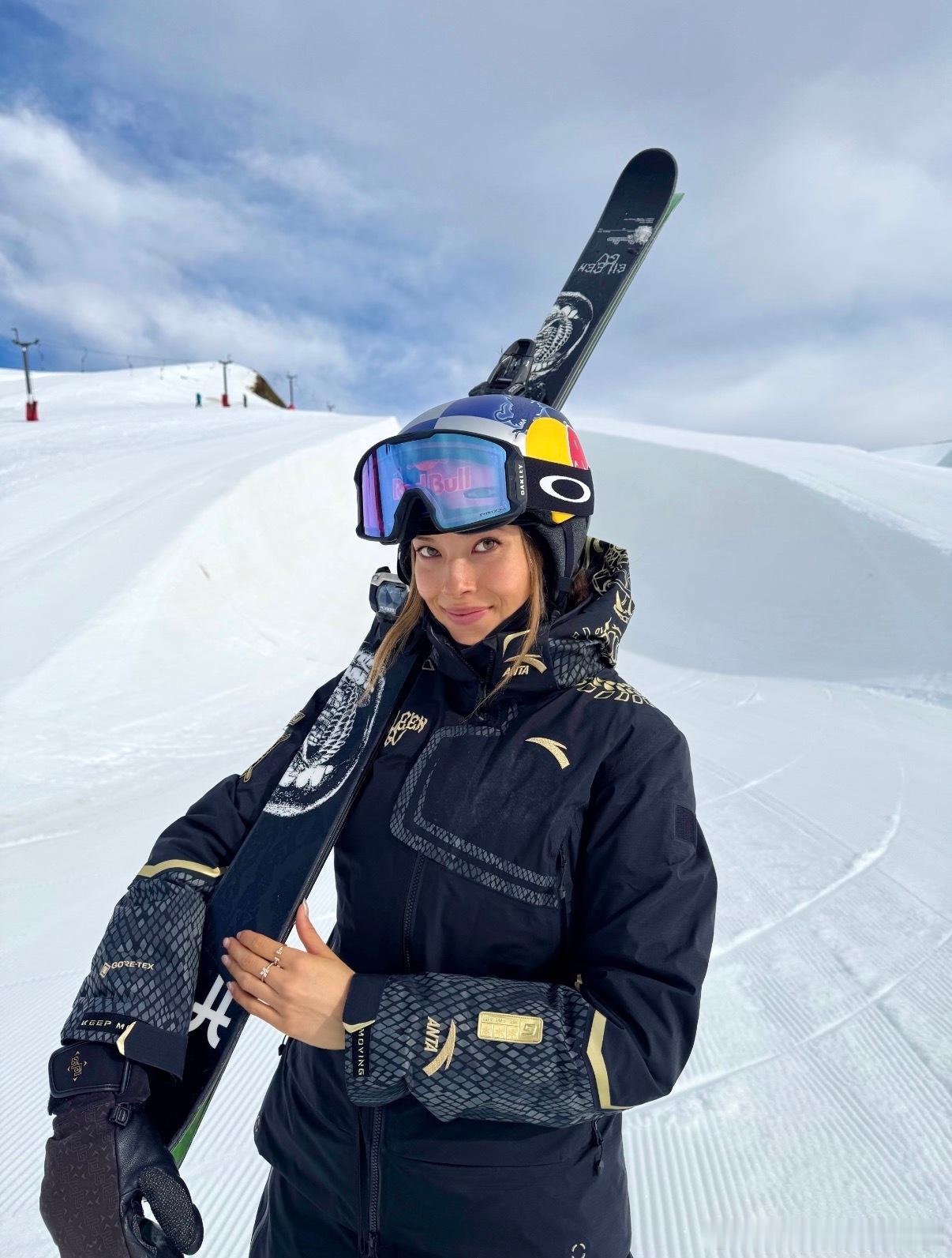 谷爱凌展望决赛谷爱凌的展望，从来不是豪言壮语，而是清醒又笃定的底气。她知道决赛的