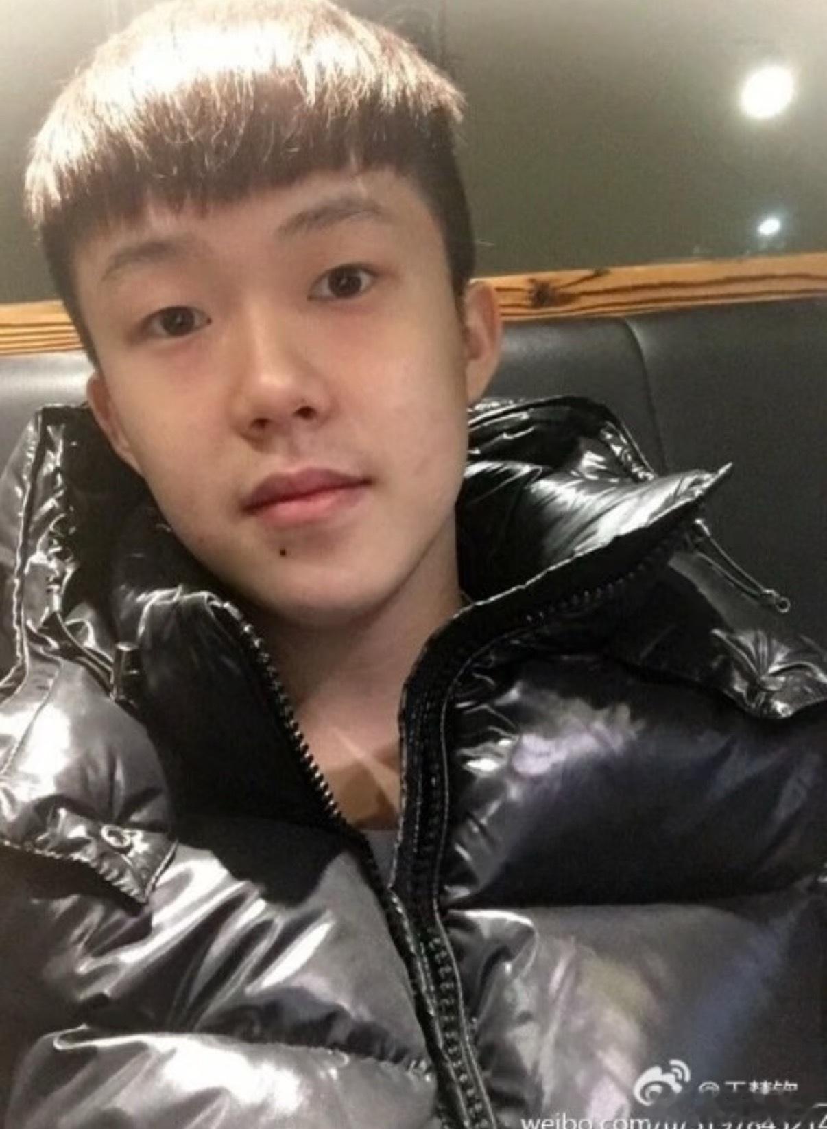 王楚钦可爱小耶新年快乐！马年吉祥如意！我们新加坡见👋🏻