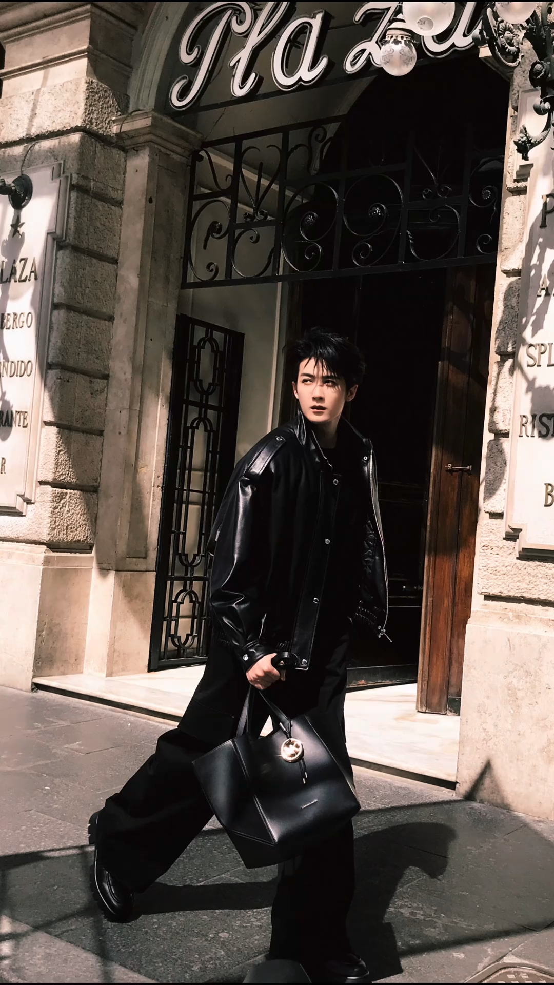 我的嘴巴一直在下雨，我处理不好 