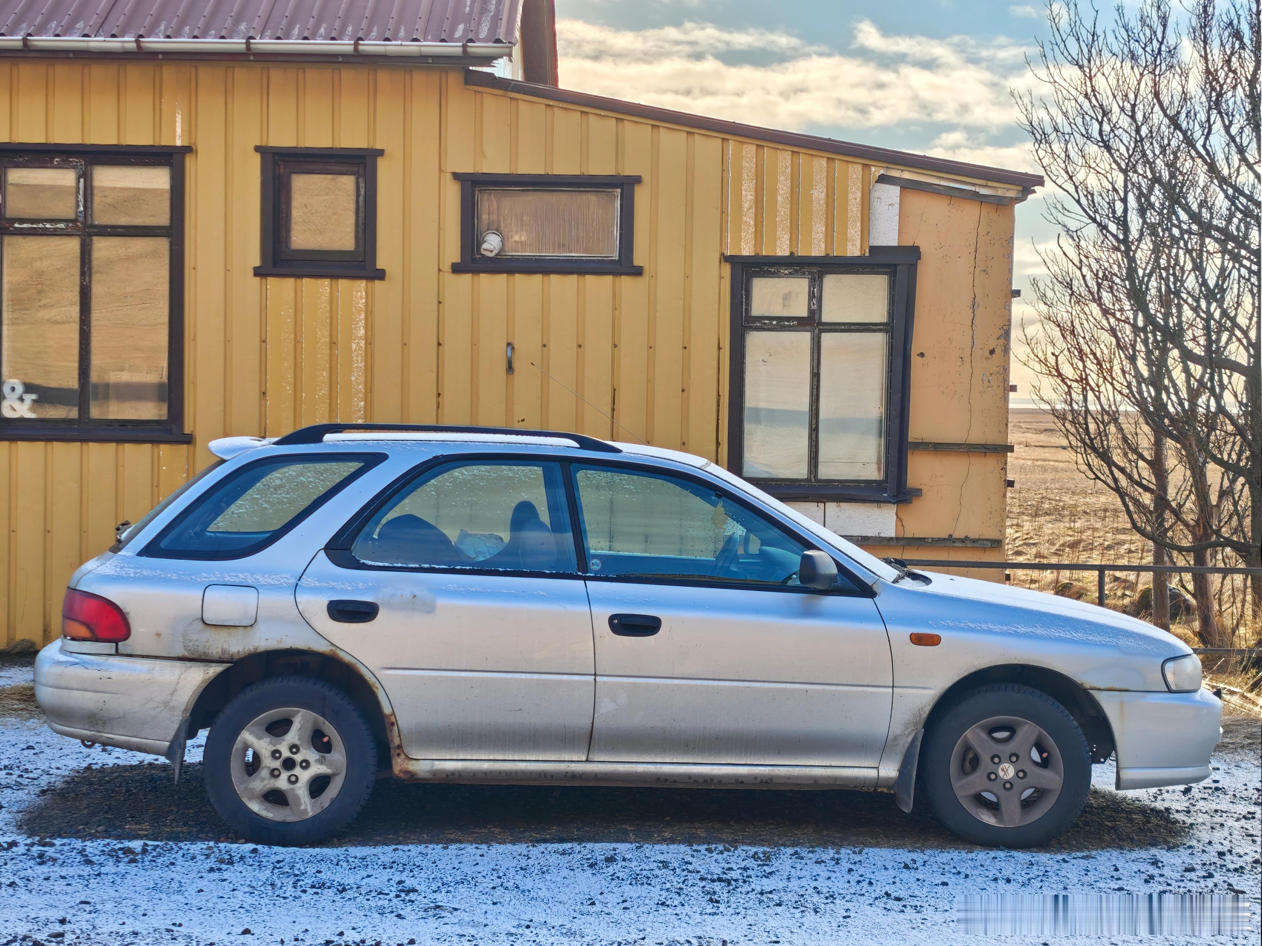 老马在路上 来自冰岛的车