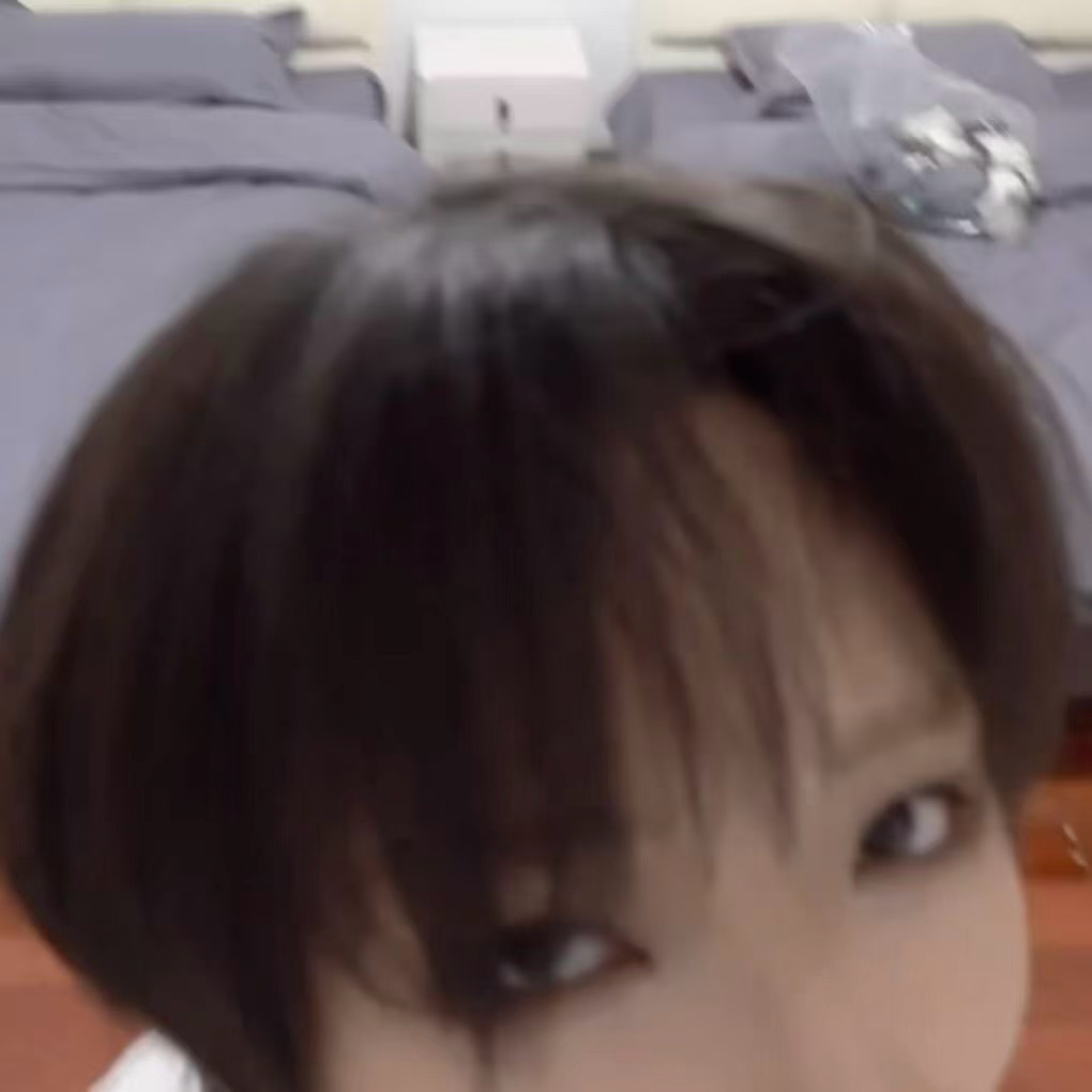 小杰探出猫猫头 ͚ ꠆. .  ꠆ ͚𑁨ྀི 