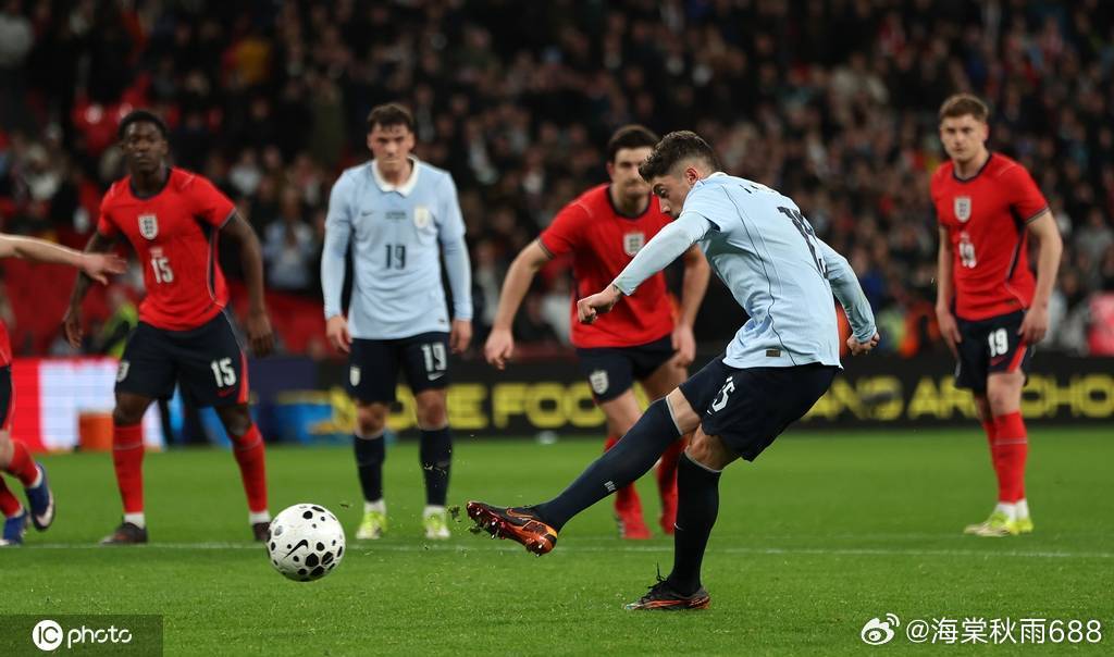 热身赛-本怀特首球+送点巴尔韦德绝平 英格兰1-1乌拉圭------北京时间3月