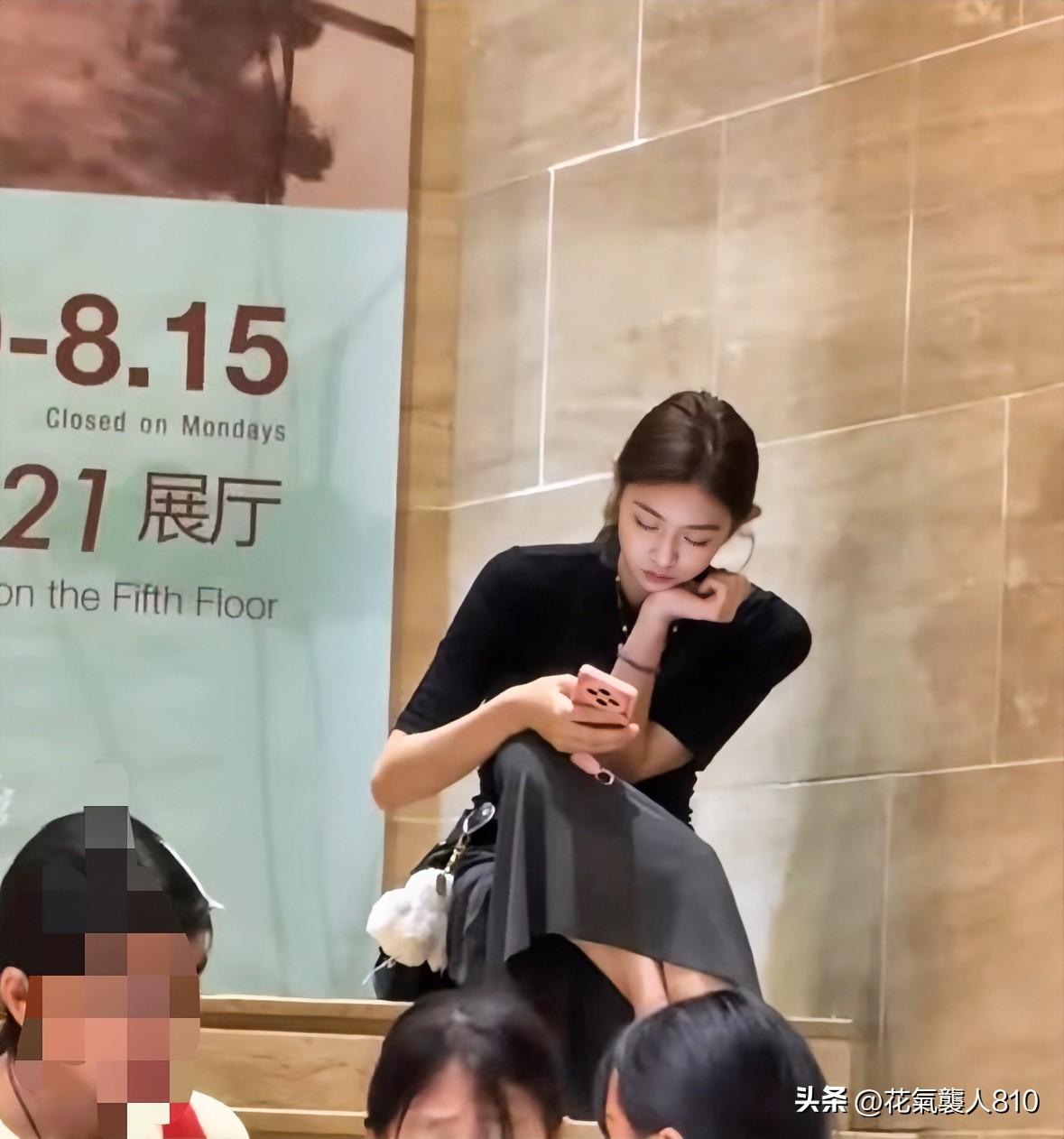 喧嚣与我无关。