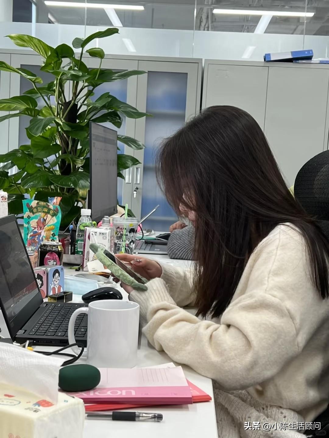 各就位……还有两分钟就能解放了！想回家的心躁动不已