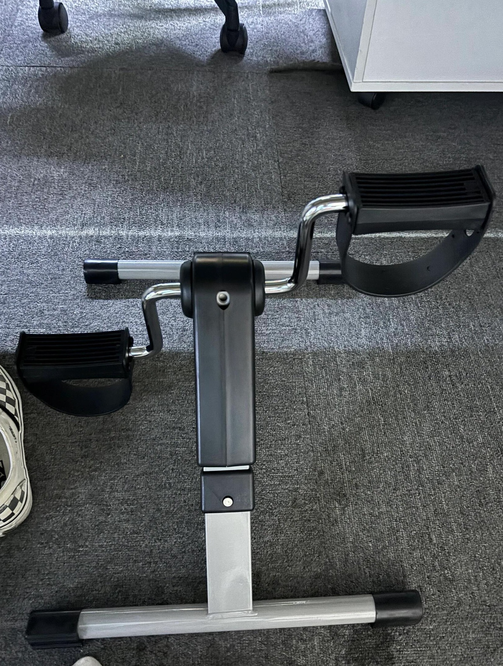 骑行人上班belike别人上班摸鱼我们上班偷偷减脂全民运动flag大会