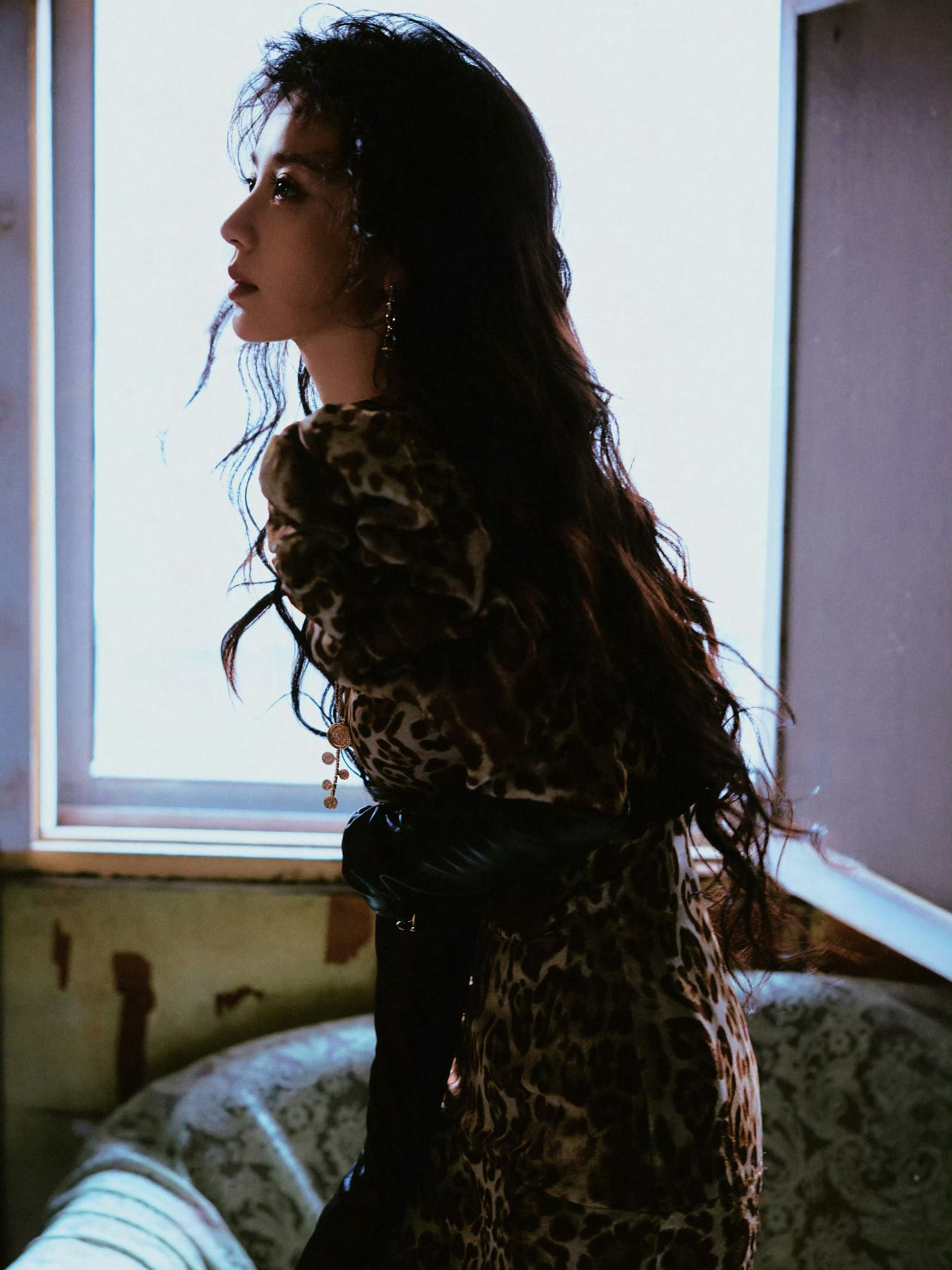 田曦薇 爱奇艺尖叫之夜造型 