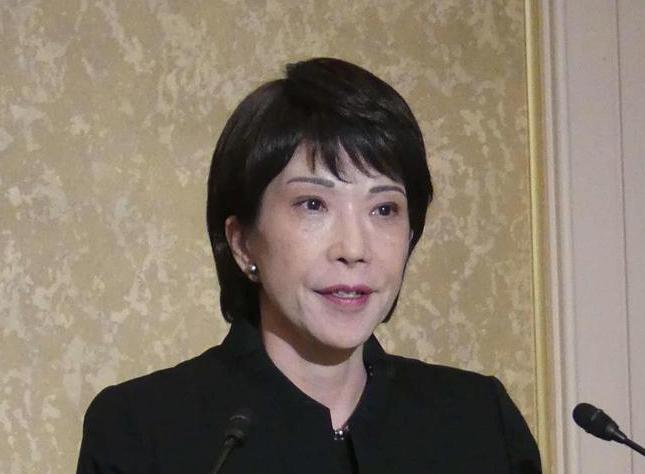 高市早苗这位日本首相似乎十分致力于将日本彻底带入深渊，中日对峙还因为她的言论而十