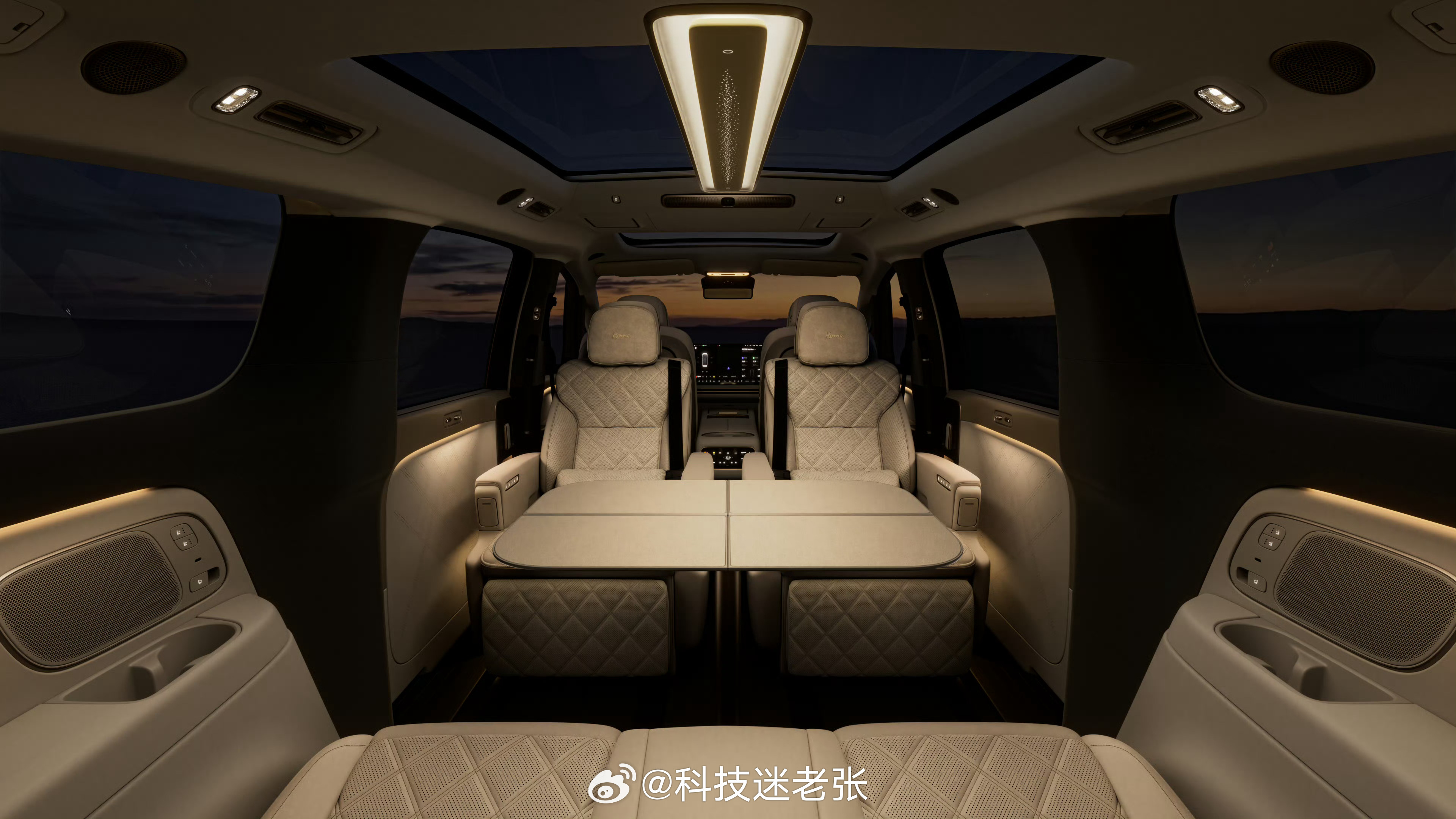 新一代理想MEGA，新一代移动的家。9月2日19:30 发布。理想MEGA发布会