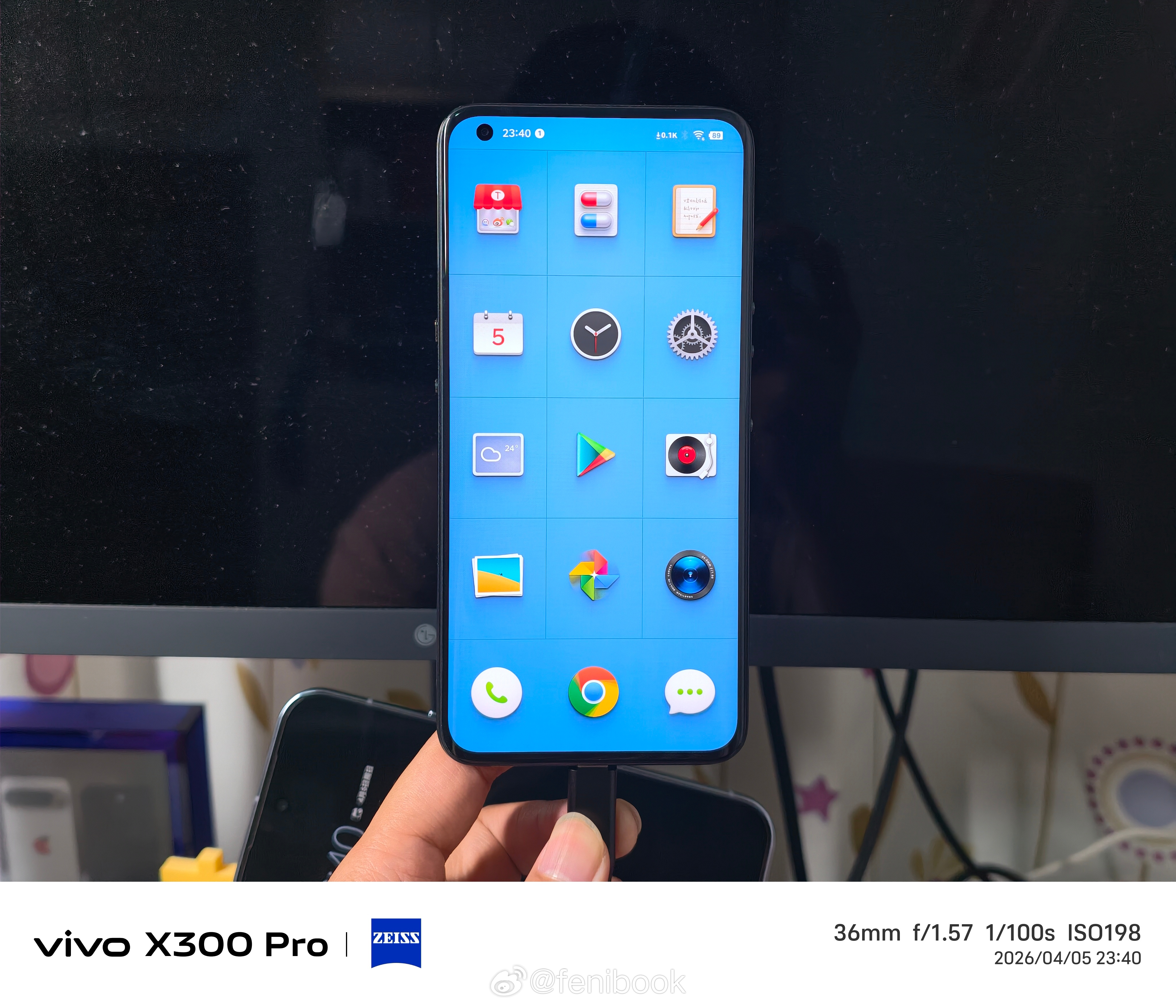 随手试了下其他品牌，小米、iPhone 、一加兼容性都很好，试了好几根线都可以，