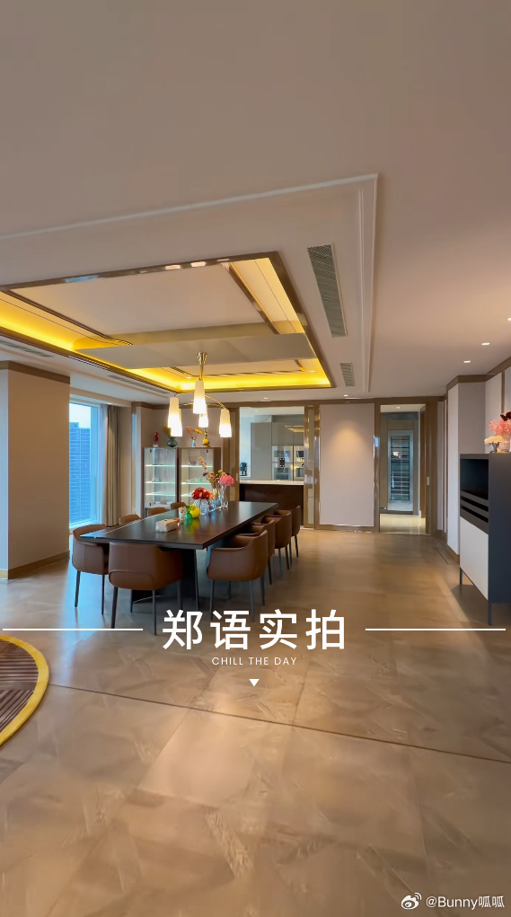 曝景甜降价出售上海豪宅 明星卖房多是资产优化，景甜这套上海豪宅挂牌近一年，降价只