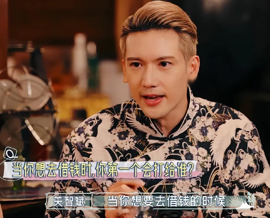 被问到借钱时，第一个会找谁的容祖儿毫不犹豫的说：“谢霆锋！”阿Sa直接泼冷水：“