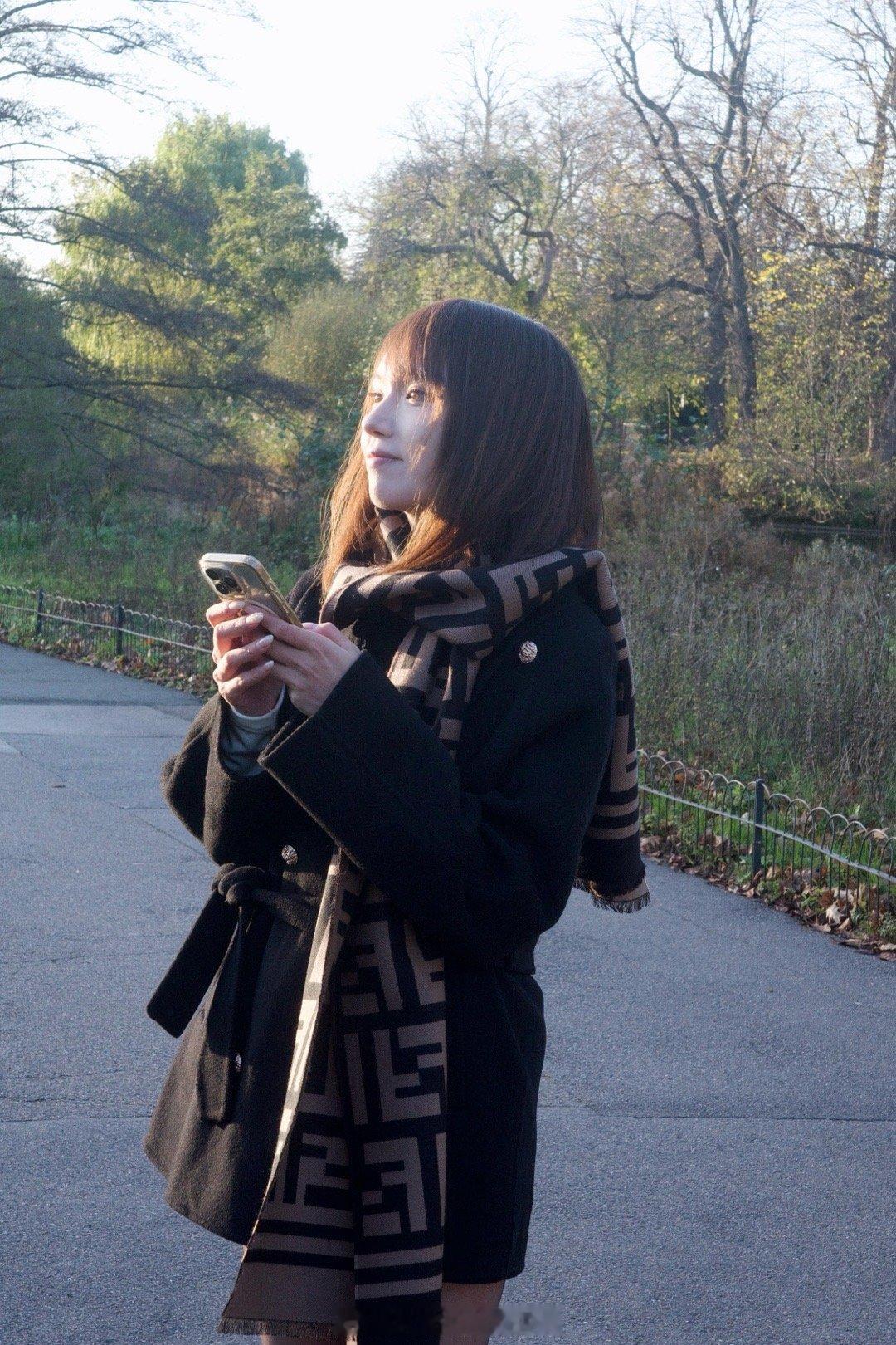 在英区生活获得幸福的方式就是有阳光的时候快出门去享受阳光