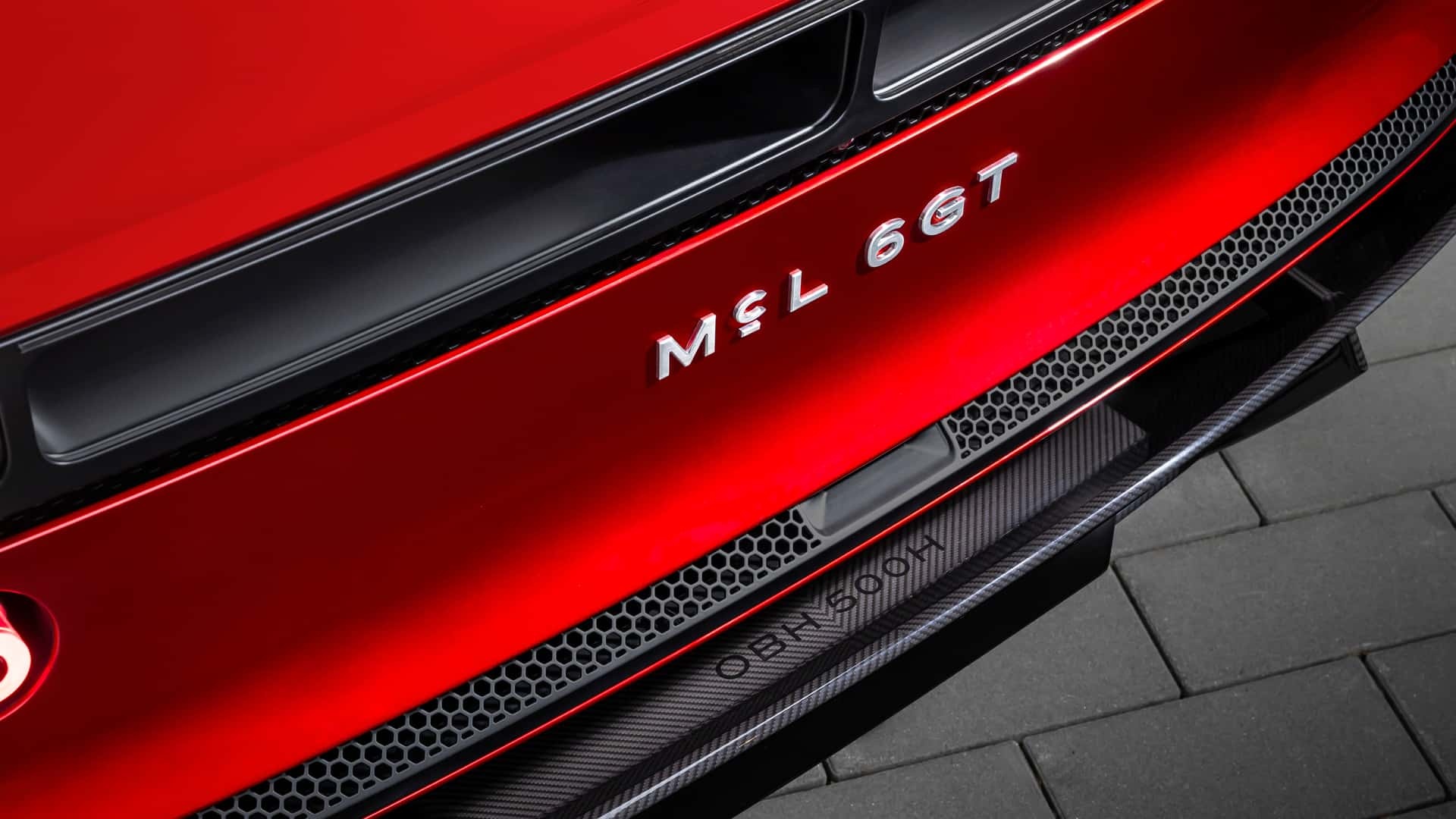 McLaren McL 6GT 