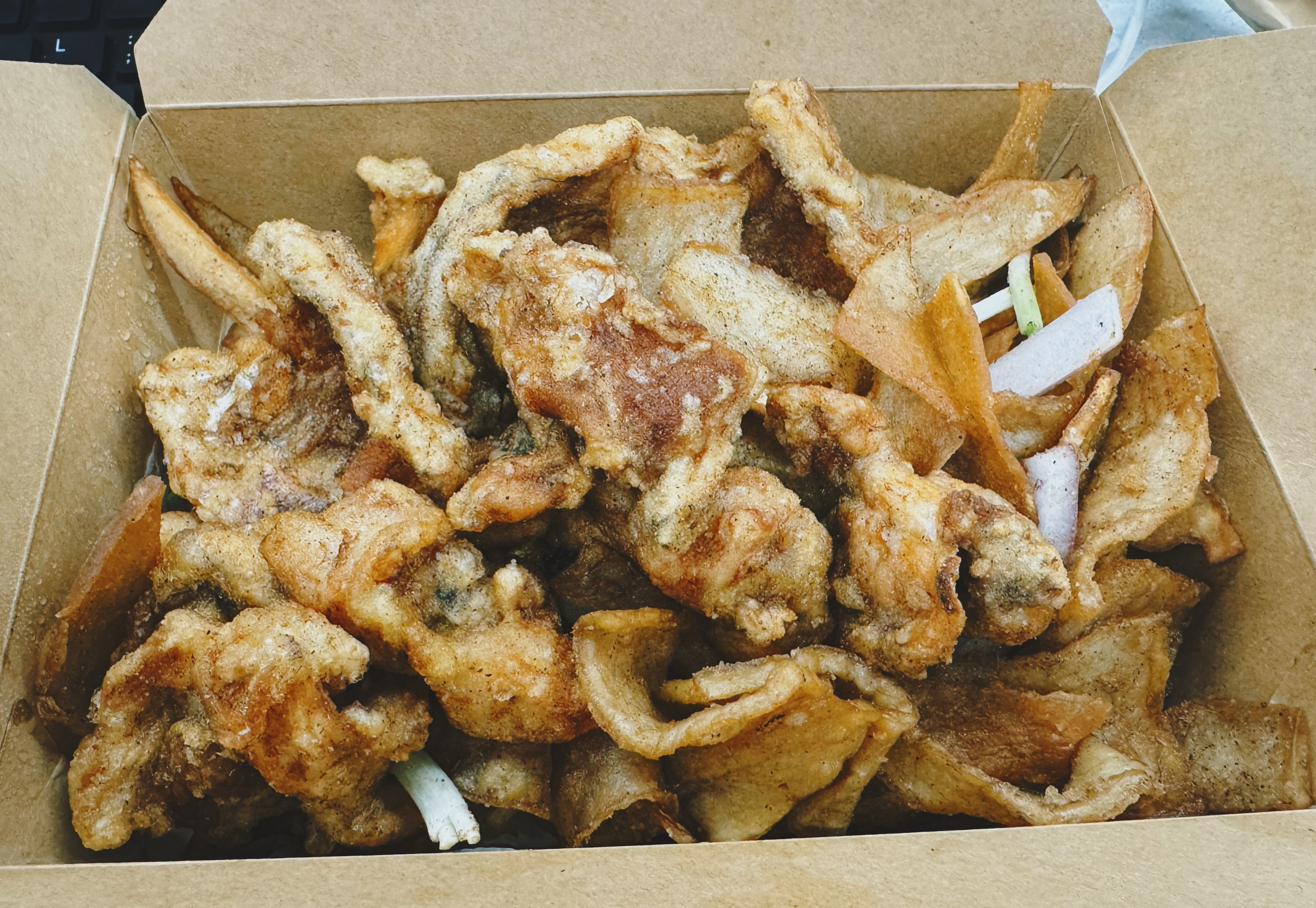 点了椒盐牛蛙➕两份杏鲍菇[泪奔]好油 ​​​