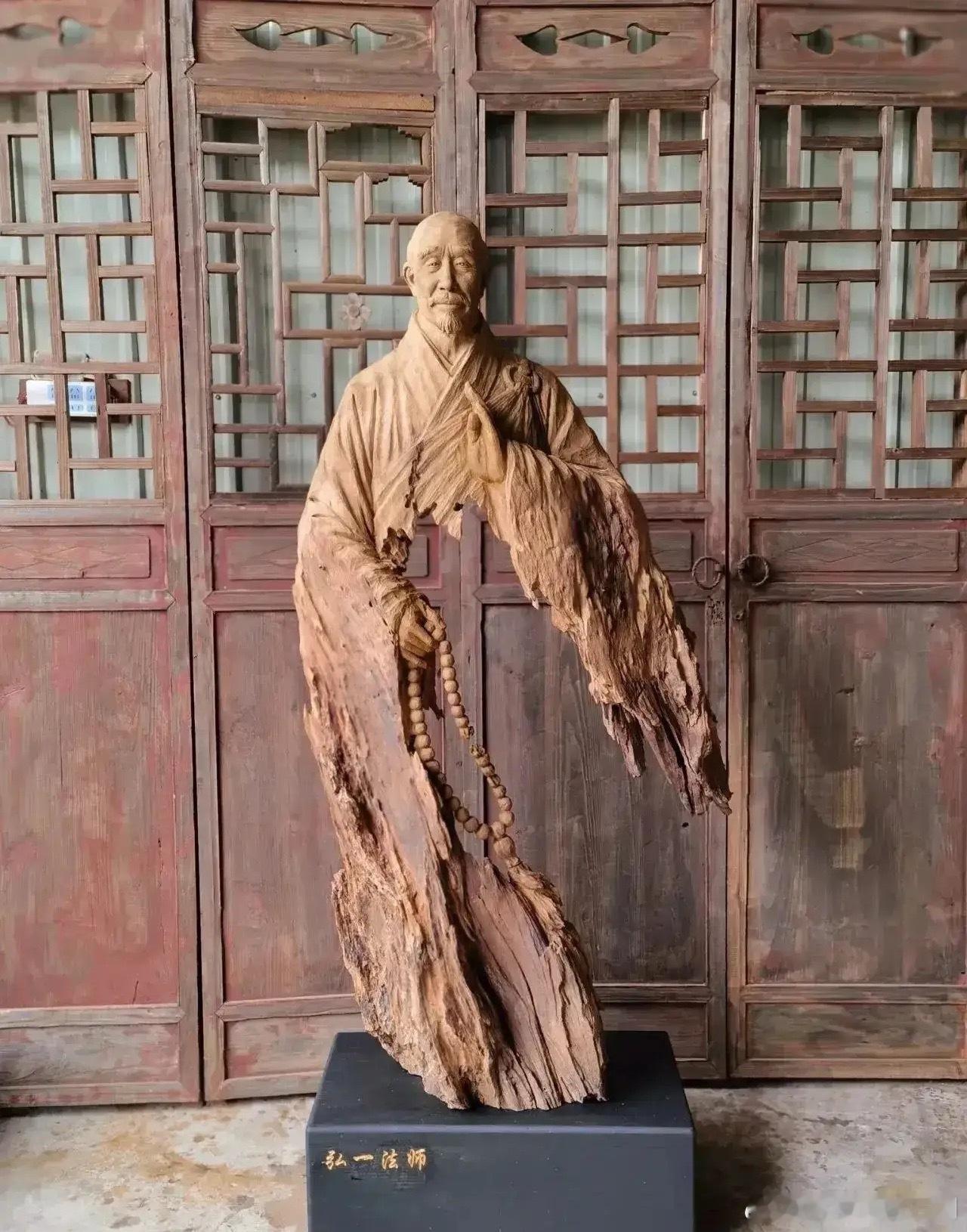 炒股最难的，不是炒，而是拿着。炒股最难的是什么？不是买到底部，也不是卖到高点，而