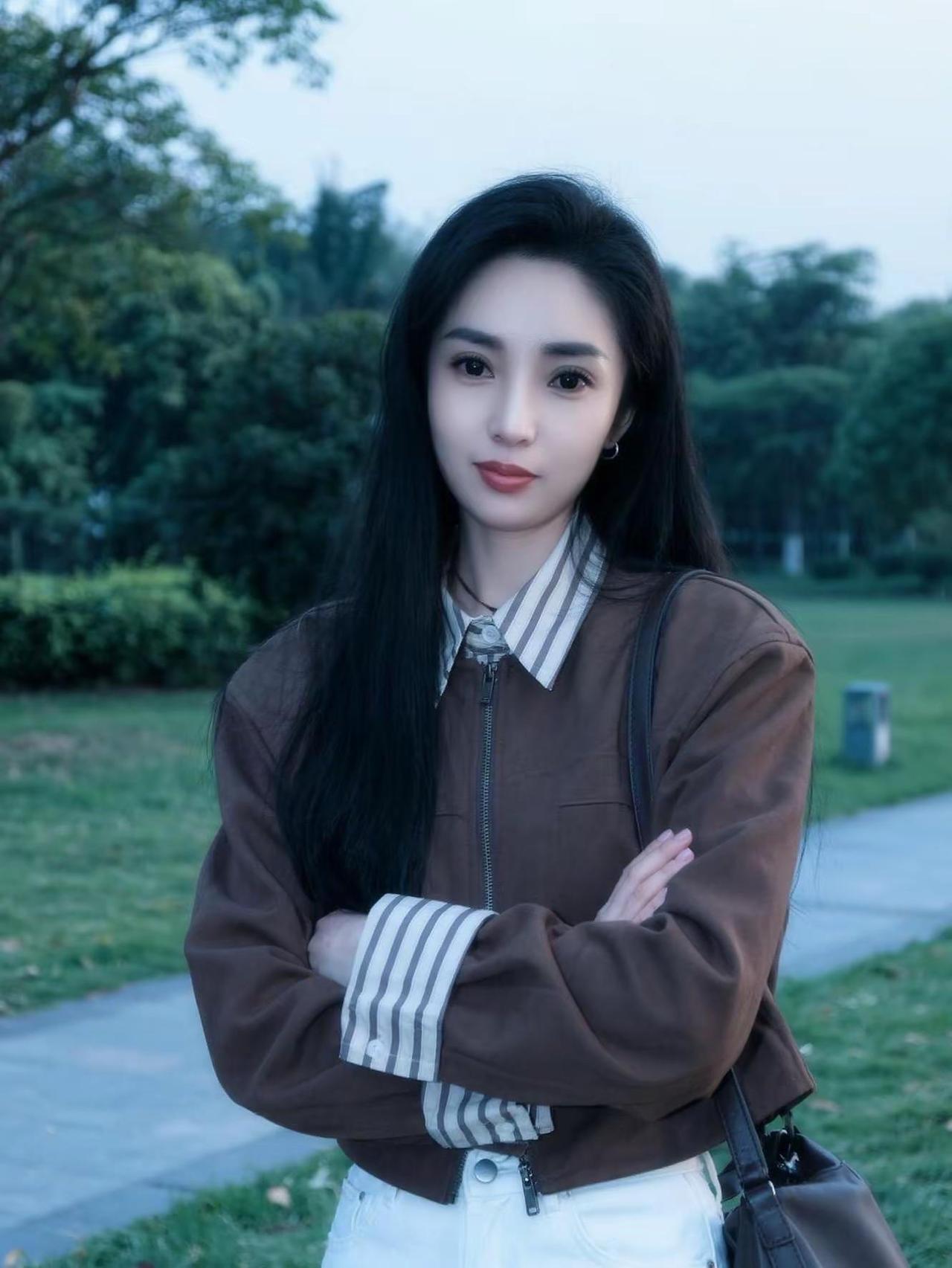 谁化完妆还不是个甜妹 总要拍一次写真吧