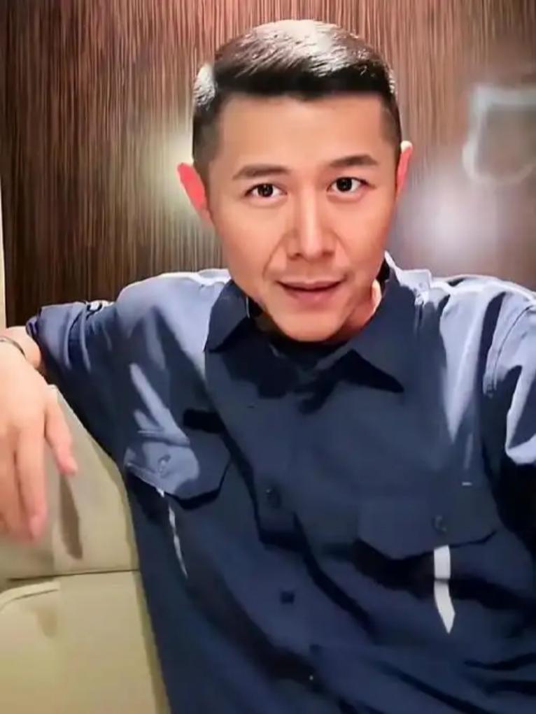 浪子收心！大冰直播认爱，畅想生双胞胎女儿惹网友爆笑
 
我算是大冰忠实粉丝吧！为