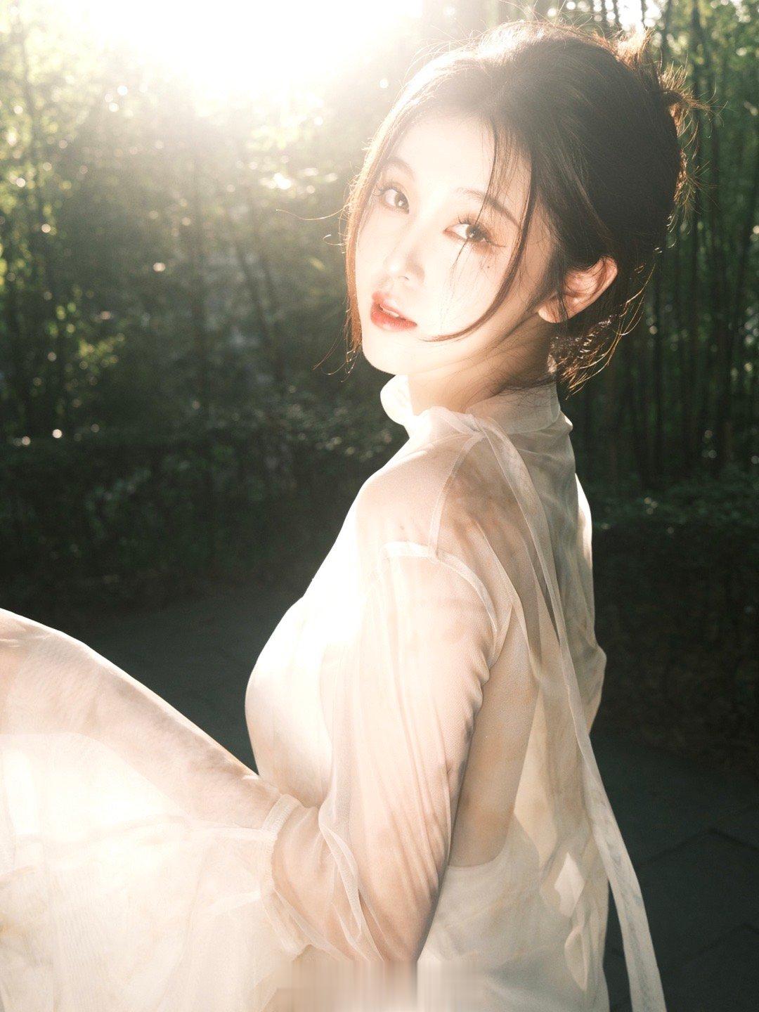 坐竹林 ​​​