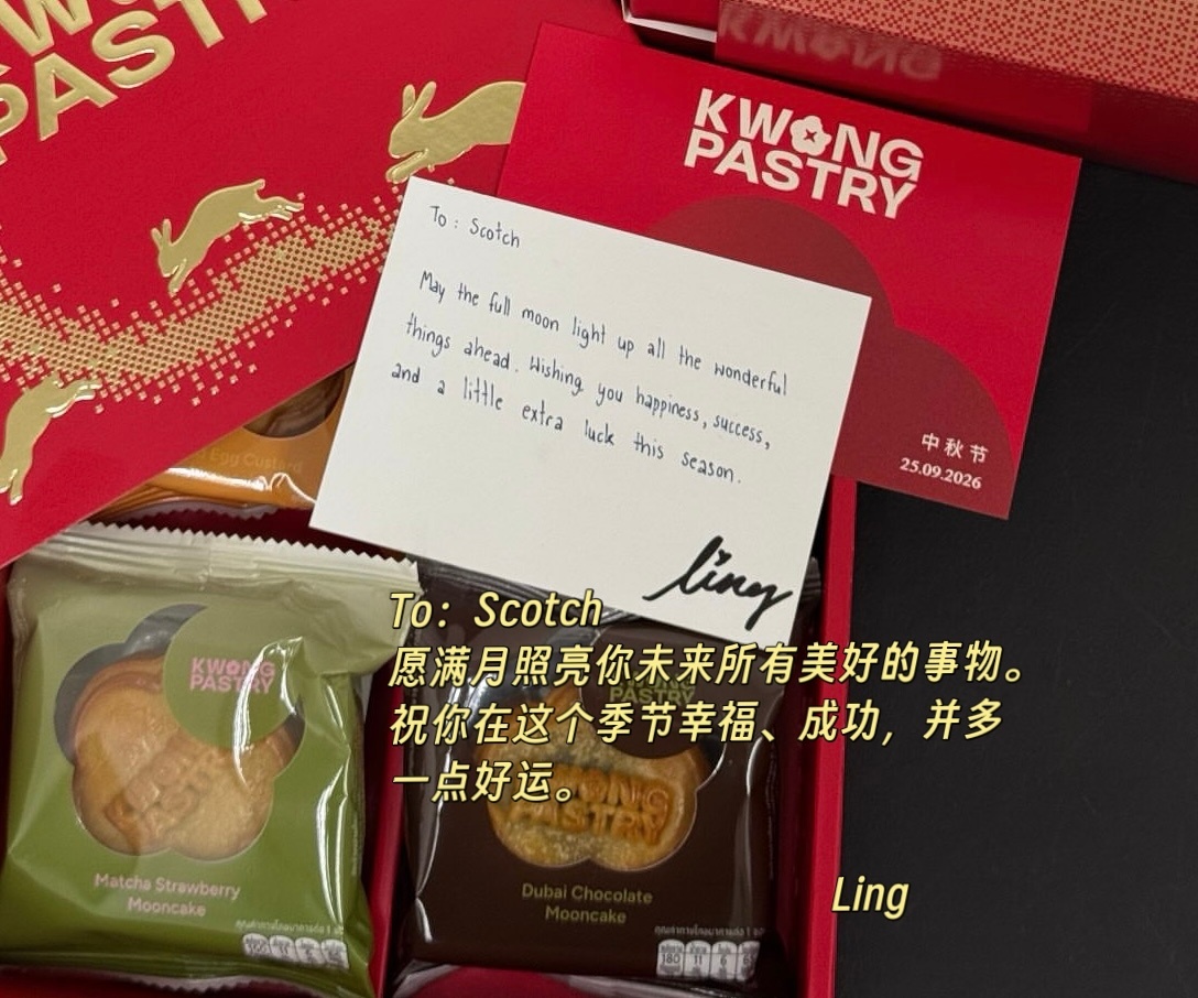 你心中的邝玲玲是什么样的呢是漂亮、坚韧、还是自律、努力？本以为行程表上的工作够多