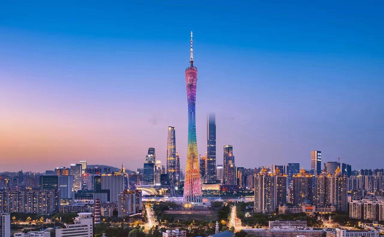 广州市A股上市公司市值十强1.广发证券目前每股21.7元，总市值1698亿元，市