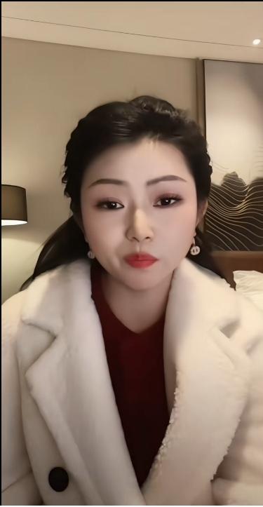 罗娇称每个人都应有自己的歌唱风格，如果一个人尝试多种风格，便会失去特色。
她说满